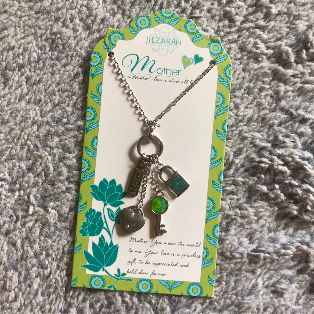 NWT, Jilzarah Mother necklace